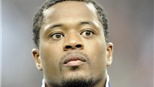 Patrice Evra kêu gọi hàng thủ M.U tập trung